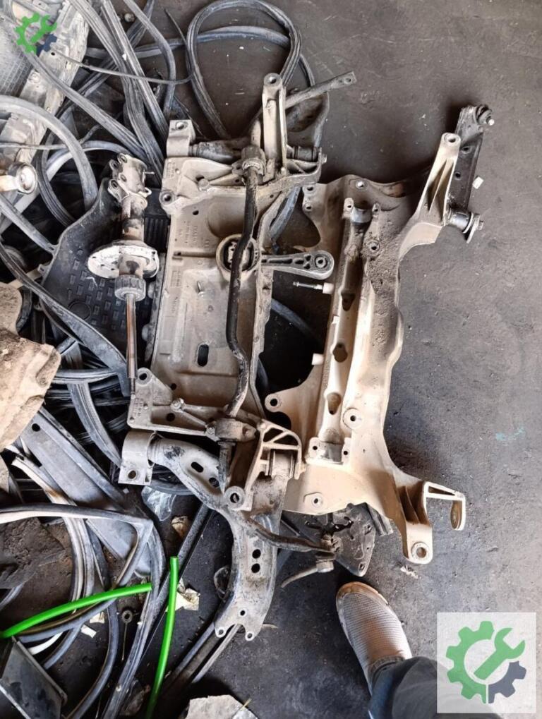 Volkswagen Jetta çıkma parça