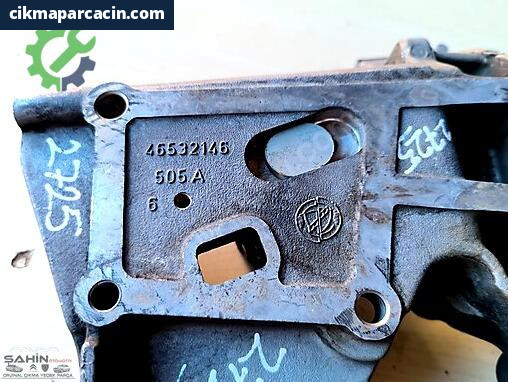 Alfa Romeo 156 Motor Braketi 46532146 çıkma parça