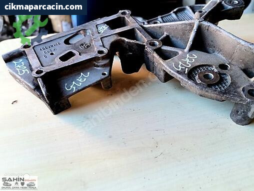 Alfa Romeo 156 Motor Braketi 46532146 çıkma parça