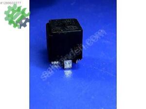 Mercedes Benz Hella Röle Modülü A0025421319