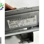 4E0 035 541 S/Audi Q7-A8/Radyo Ses Sistemi