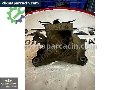 Audi A6 Motor Takozu çıkma parça