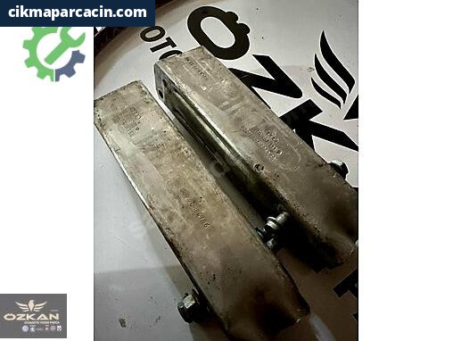 Audi A6 Tampon Demiri 4F0807133 çıkma parça
