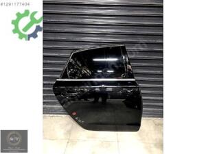 4G5833052 AUDİ A6 C7 SAĞ ARKA KAPI SİYAH