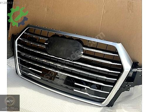 Audi Q7 Panjur 4M0853651Q çıkma parça