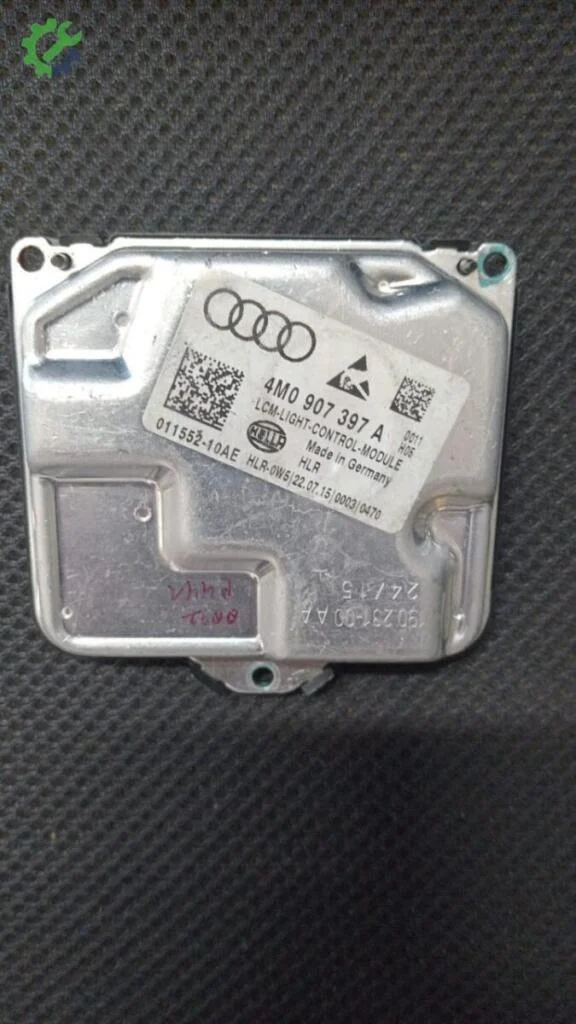 Audi Q7 Far Beyni 4M0907397A çıkma parça
