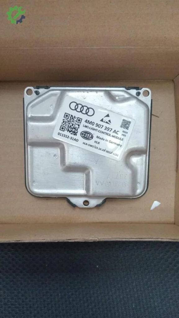 Audi A4 Far Beyni 4M0907397AC çıkma parça