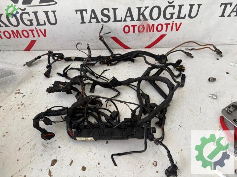 Opel Corsa Motor Tesisatı çıkma parça