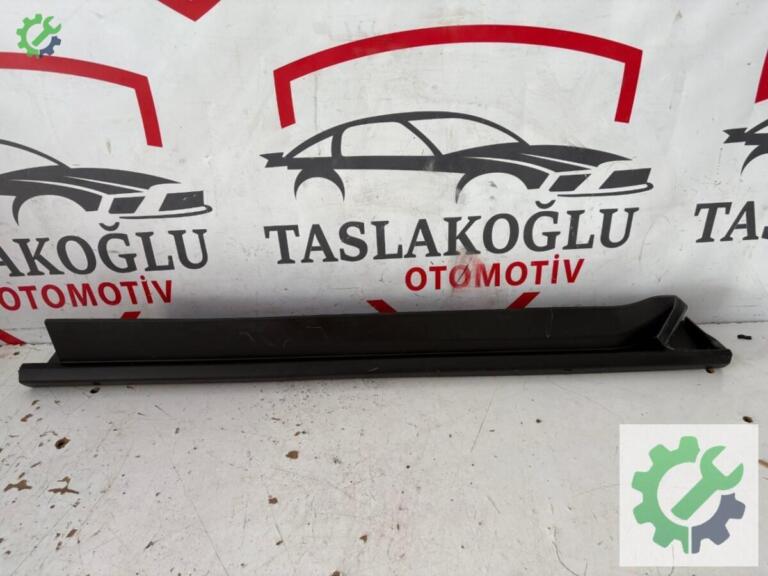 Ford Tourneo Courier Marşbiyel Bakaliti çıkma parça