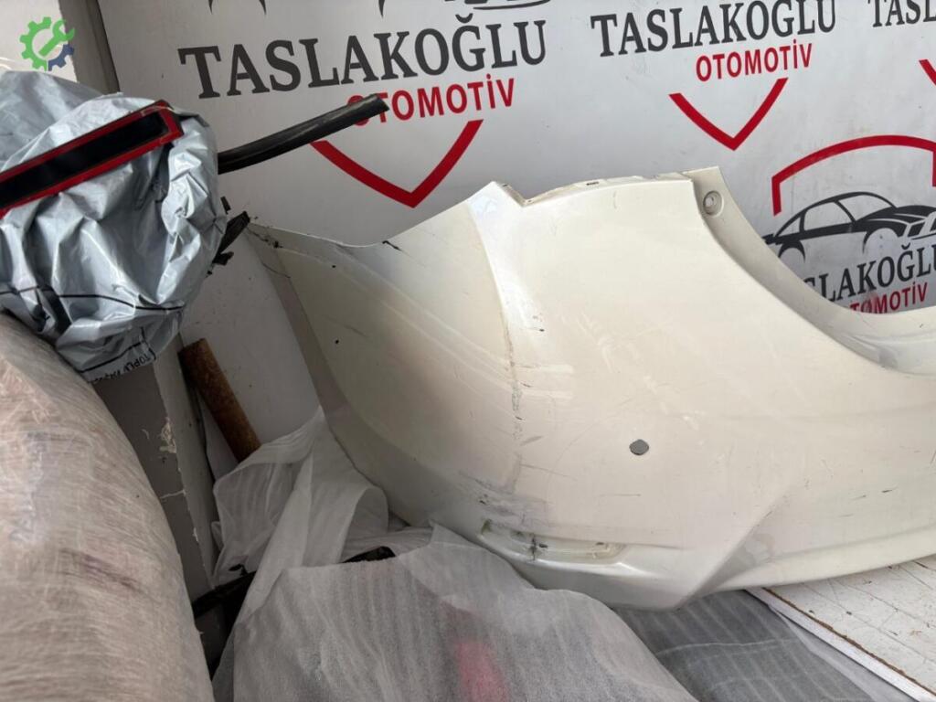 Toyota Corolla Arka Tampon çıkma parça
