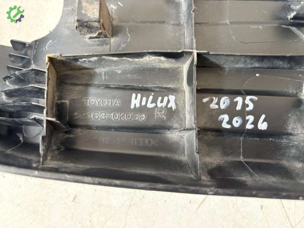Toyota Hilux Arka Tampon çıkma parça