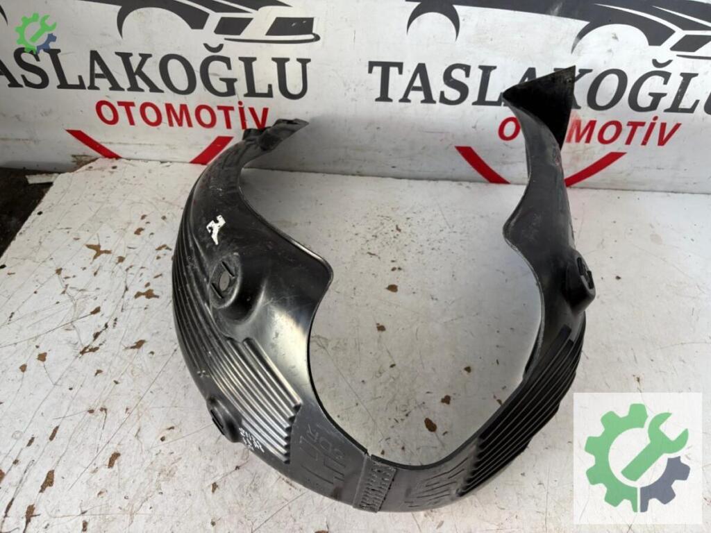 Hyundai i20 Sol Çamurluk 20432303782 çıkma parça