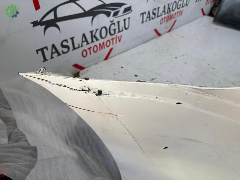 Toyota Corolla Arka Tampon çıkma parça
