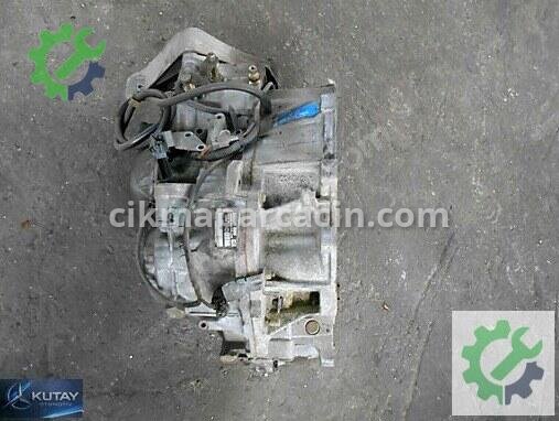 Opel Vectra Şanzıman Komple 50-40LN çıkma parça