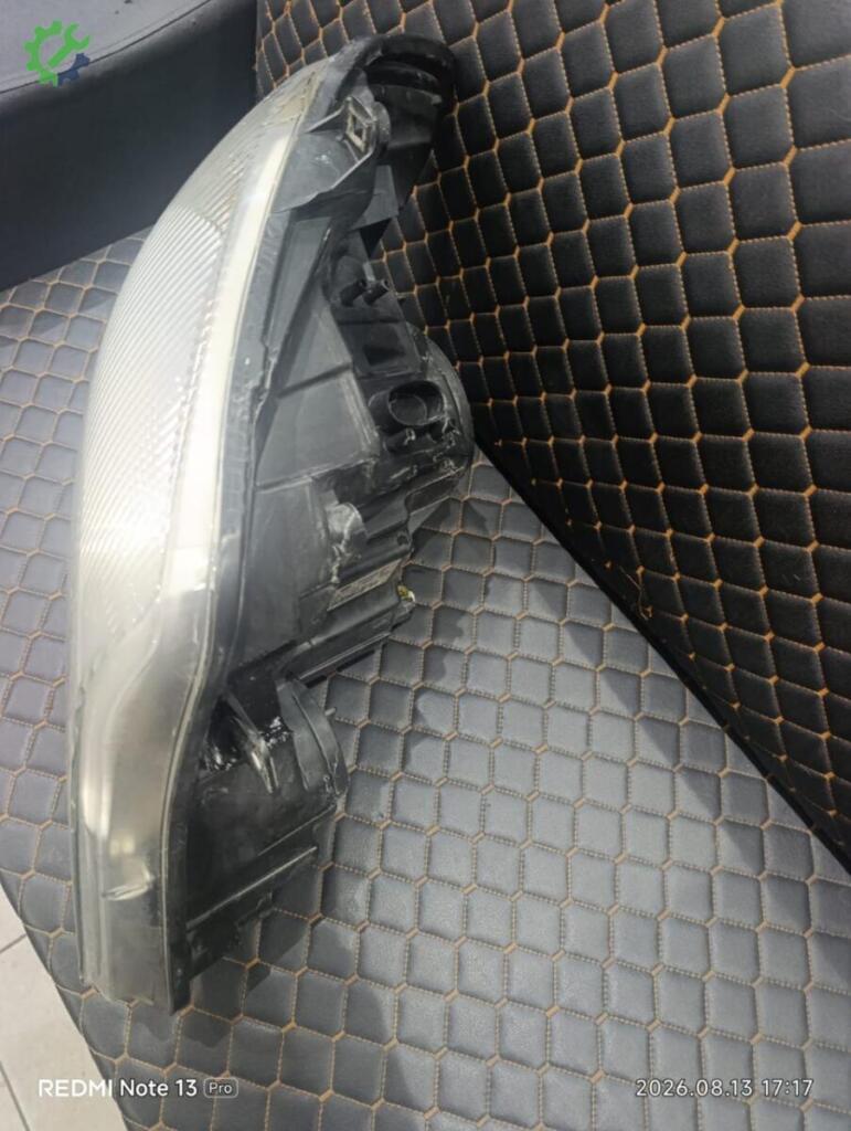 Mercedes-Benz Sprinter Far A 906 820 24 61 çıkma parça