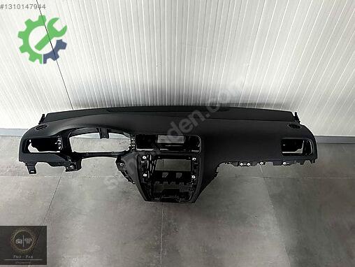 Volkswagen Jetta Torpido 5C7857002D çıkma parça