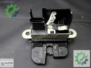 5G6827505 VW Volkswagen Golf VII 1.2 TSI bagaj kapağı kilidi