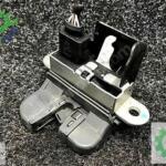 5K0827505B VW Golf 6 VI 5K bagaj kapağı kilidi ORJİNAL