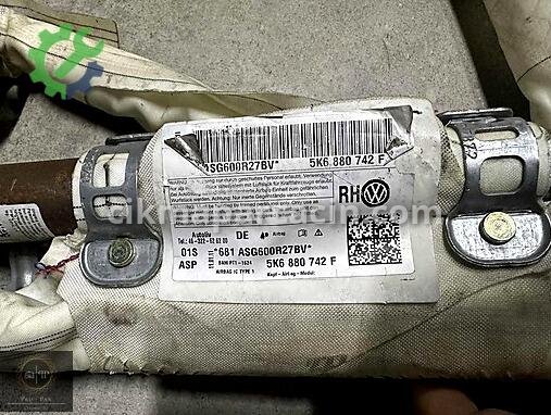 Volkswagen Golf Airbag (Hava Yastığı) 5K6880742F çıkma parça