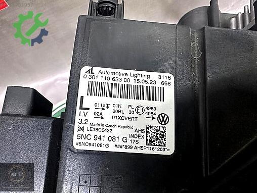 Volkswagen Tiguan Sol Ön Far 5NB941113 çıkma parça