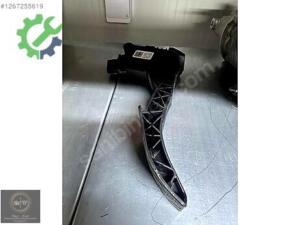 5Q1723503K AUDI A3 GAZ PEDALI