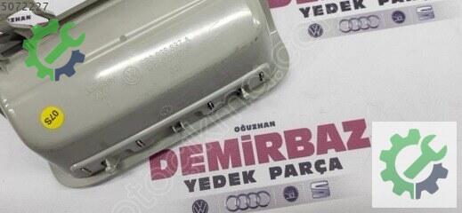 Volkswagen Jetta Tavan Lambası 5C6868837 çıkma parça