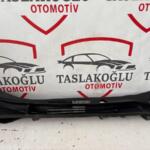 TOYOTA COROLLA E210 ÖN CAM IZGARASI