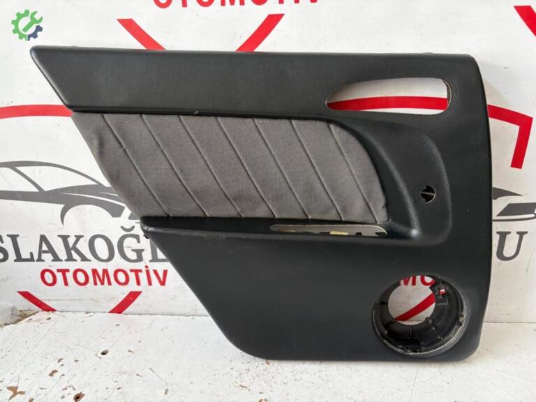 Alfa Romeo 156 Sol Arka Kapı çıkma parça