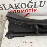 TOYOTA COROLLA E210 ÖN CAM IZGARASI