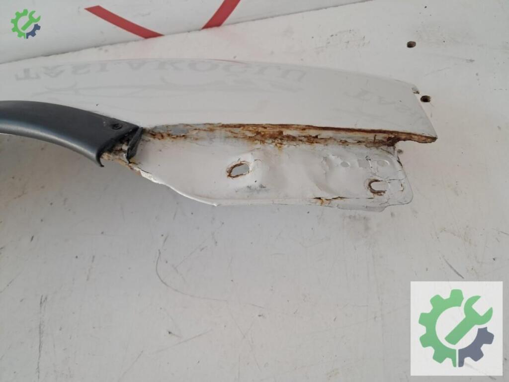 Opel Corsa Sağ Ön Çamurluk çıkma parça