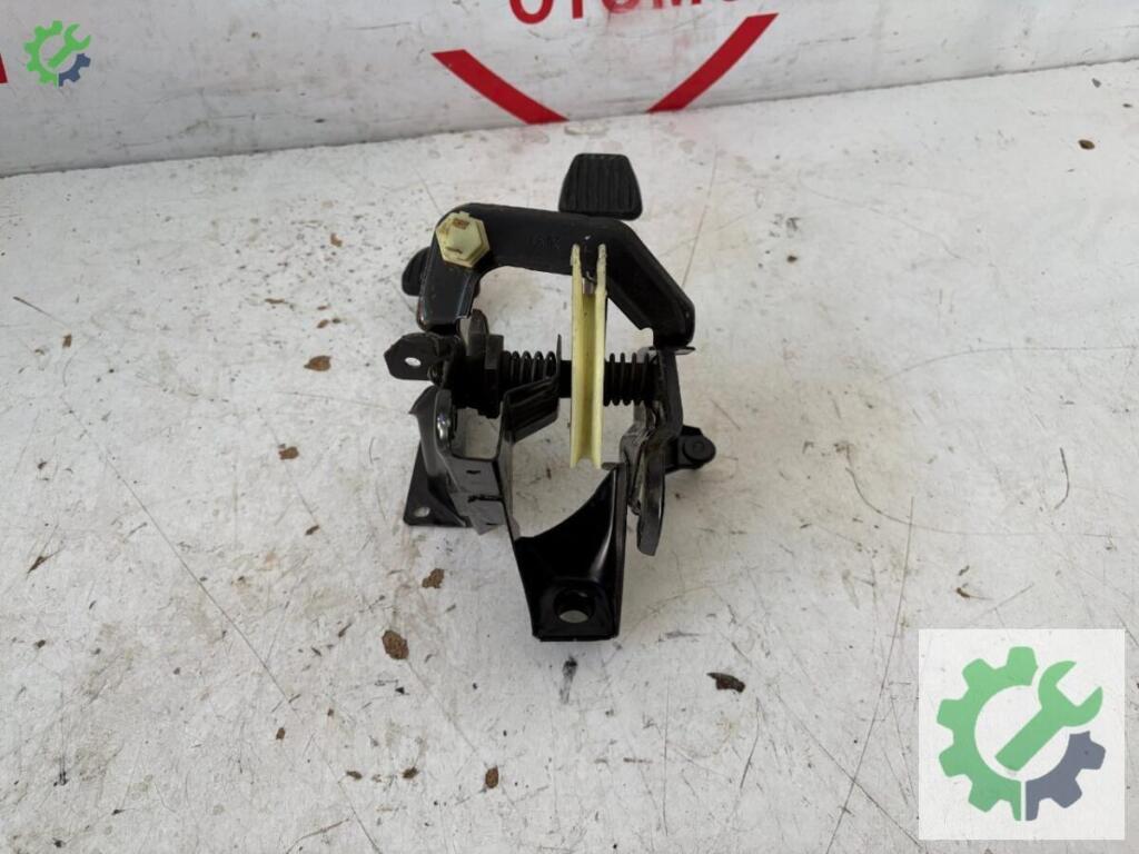 Opel Corsa Pedal çıkma parça