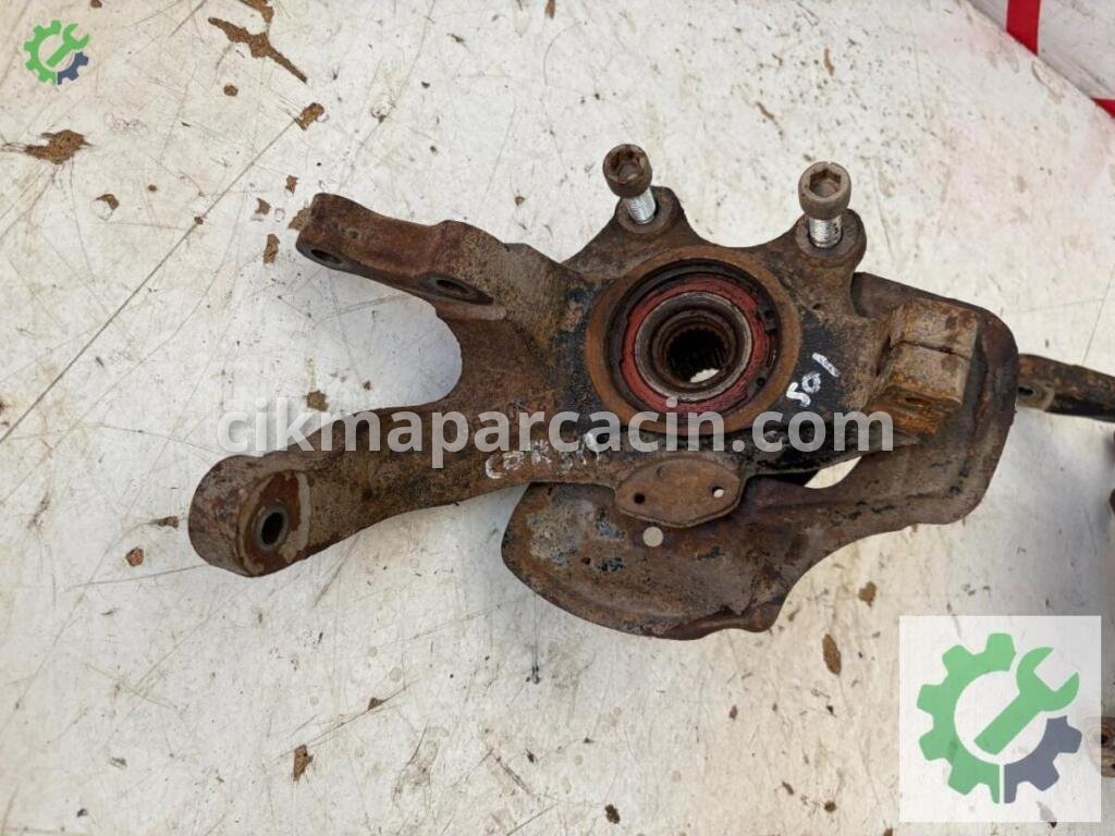 Opel Corsa Sol Taşıyıcı çıkma parça