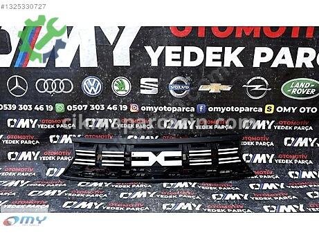 Dacia Duster Ön Panjur çıkma parça