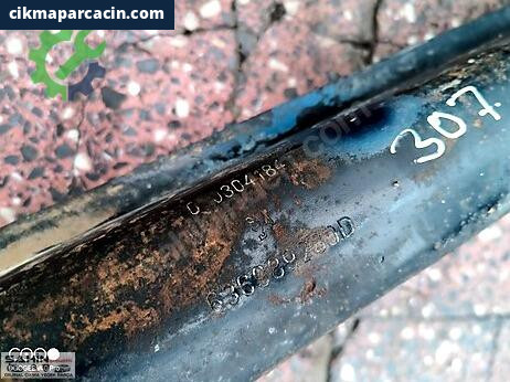 Peugeot 307 Arka Tampon Demiri çıkma parça