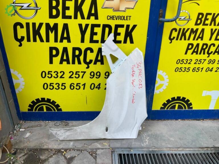 Opel Combo Sol Ön Çamurluk çıkma parça