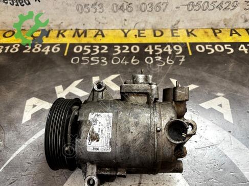 Volkswagen Passat Klima Kompresörü 6571808 çıkma parça