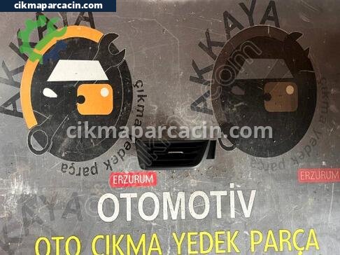 Renault Clio Kalorifer Izgarası çıkma parça
