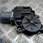 6R0959801K VW POLO AUDİ SOL ÖN CAM MOTORU orjinal