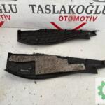 FORD TOURNEO COURİER ORTA KONSOL BAKALİTİ