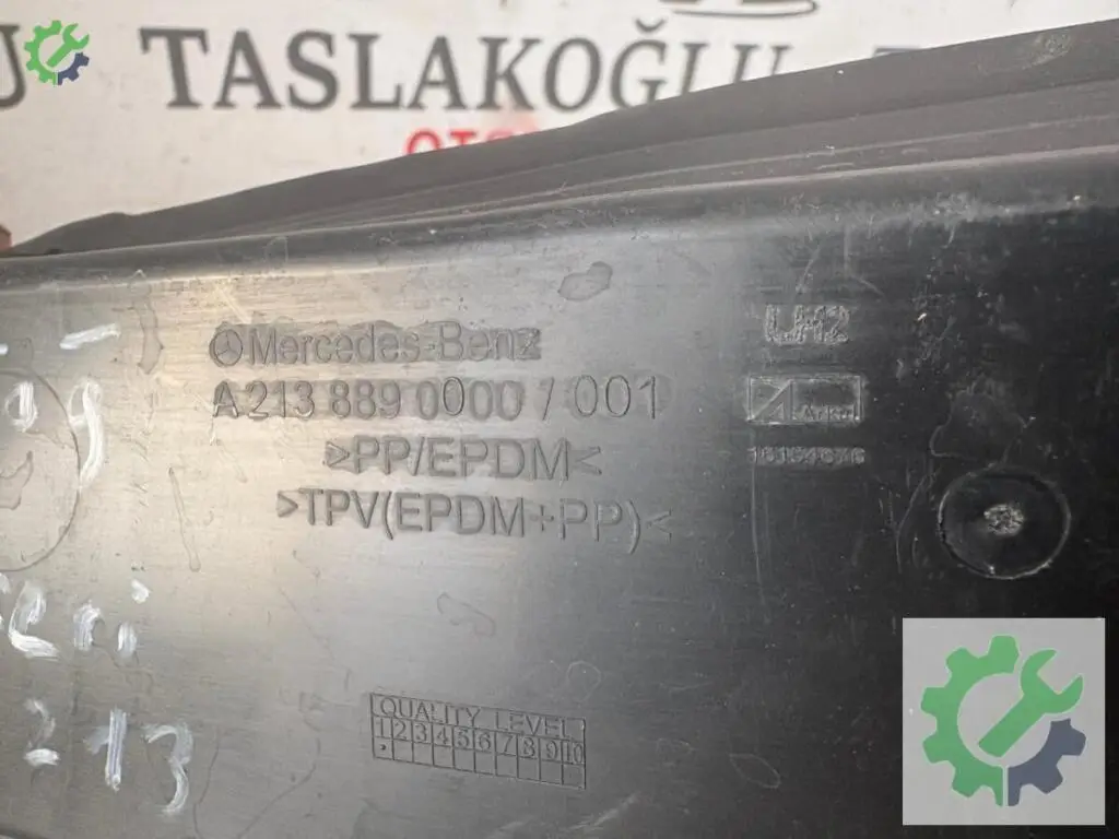 Mercedes-Benz E Serisi Bakalit çıkma parça