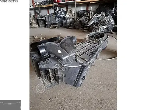 Volkswagen Transporter Kalorifer Kutusu 701819155 çıkma parça