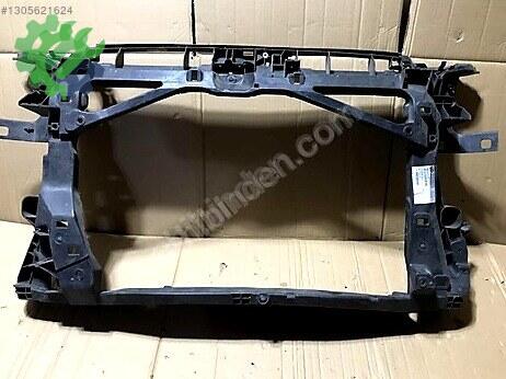 Audi A3 Ön Panel 8V0805588 çıkma parça