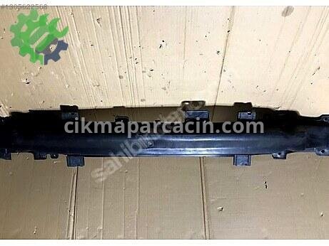 Hyundai Accent Tampon Braketi çıkma parça