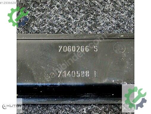 BMW 3 Serisi Sağ Ön Cam Krikosu 7060266 çıkma parça
