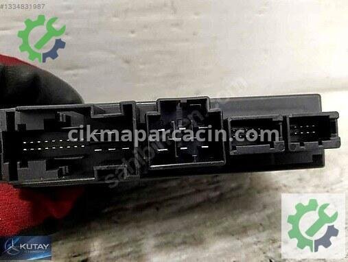 BMW 5 Serisi Beyin 7160689406501 çıkma parça