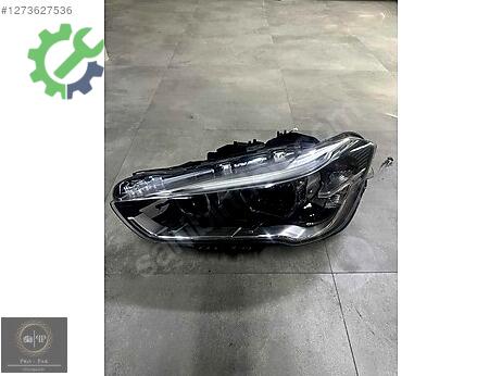 BMW X1 Sol Ön Far çıkma parça