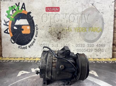 Renault Megane Klima Kompresörü çıkma parça