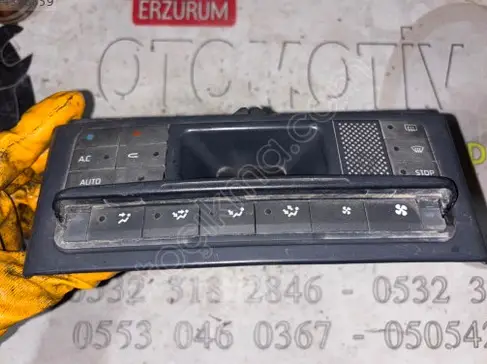 Renault Laguna Klima Kontrol Paneli 7700425674 çıkma parça