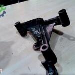 RENAULT CLİO 2 KANGO MEGAN ŞANZIMAN KULAĞI BRAKETİ 7700434671