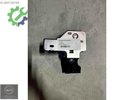 Volkswagen Transporter Kaput Açma Mandalı çıkma parça